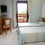 Cala Reale Hotel 3*