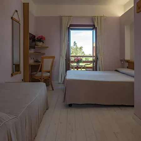 Otel Cala Reale