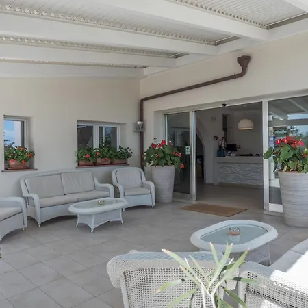 칼라 레알레 스틴티노