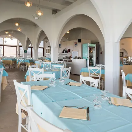 Hotel Cala Reale 3*