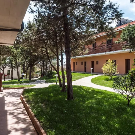 Hotel Cala Reale 3*