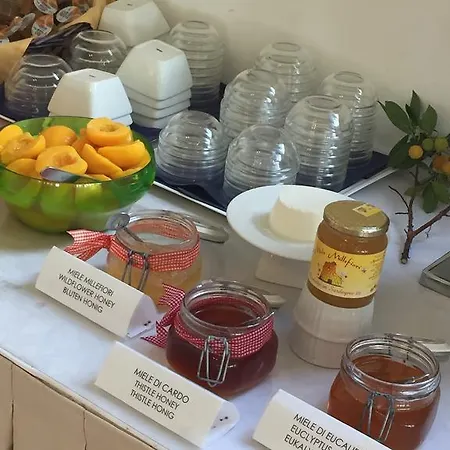 호텔 칼라 레알레