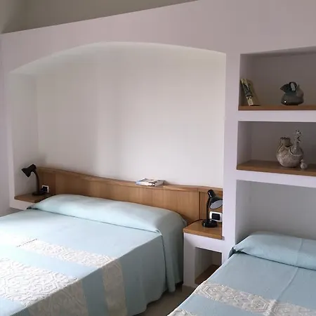 Otel Cala Reale 3*
