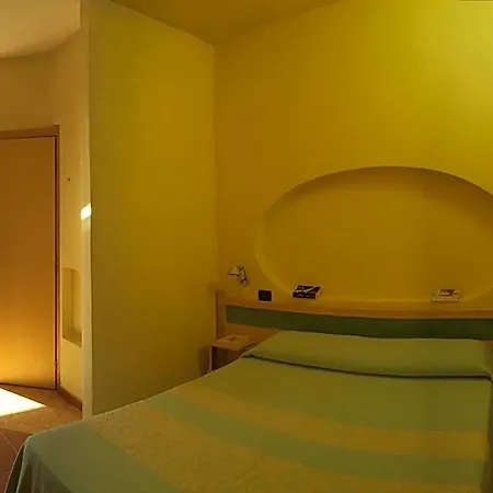 Hotel Cala Reale 3*